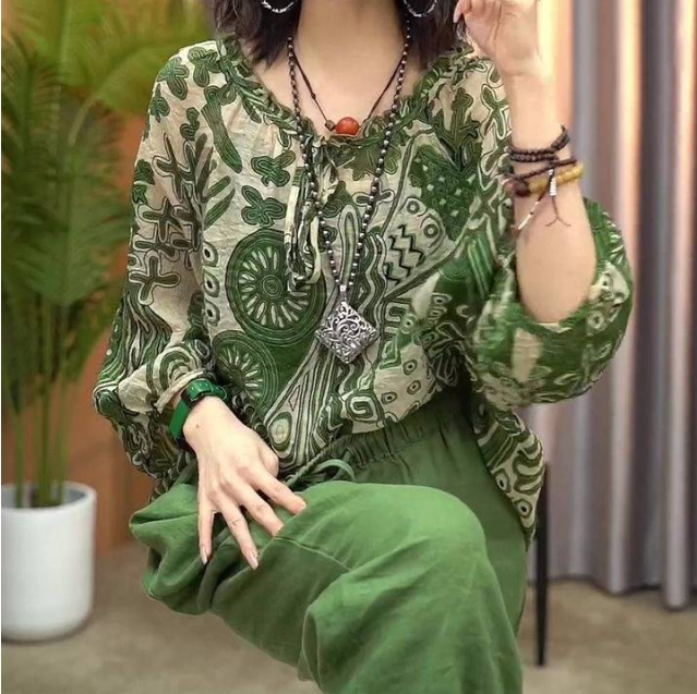 2024 女式大尺碼復古印花 T 卹 ,獨特的設計,獨一無二的你!!廠家直銷限時特價搶購,不要錯過!! 2024 女式大尺碼復古印花 T 卹 ,獨特的設計,獨一無二的你!!廠家直銷限時特價搶購,不要錯過!!